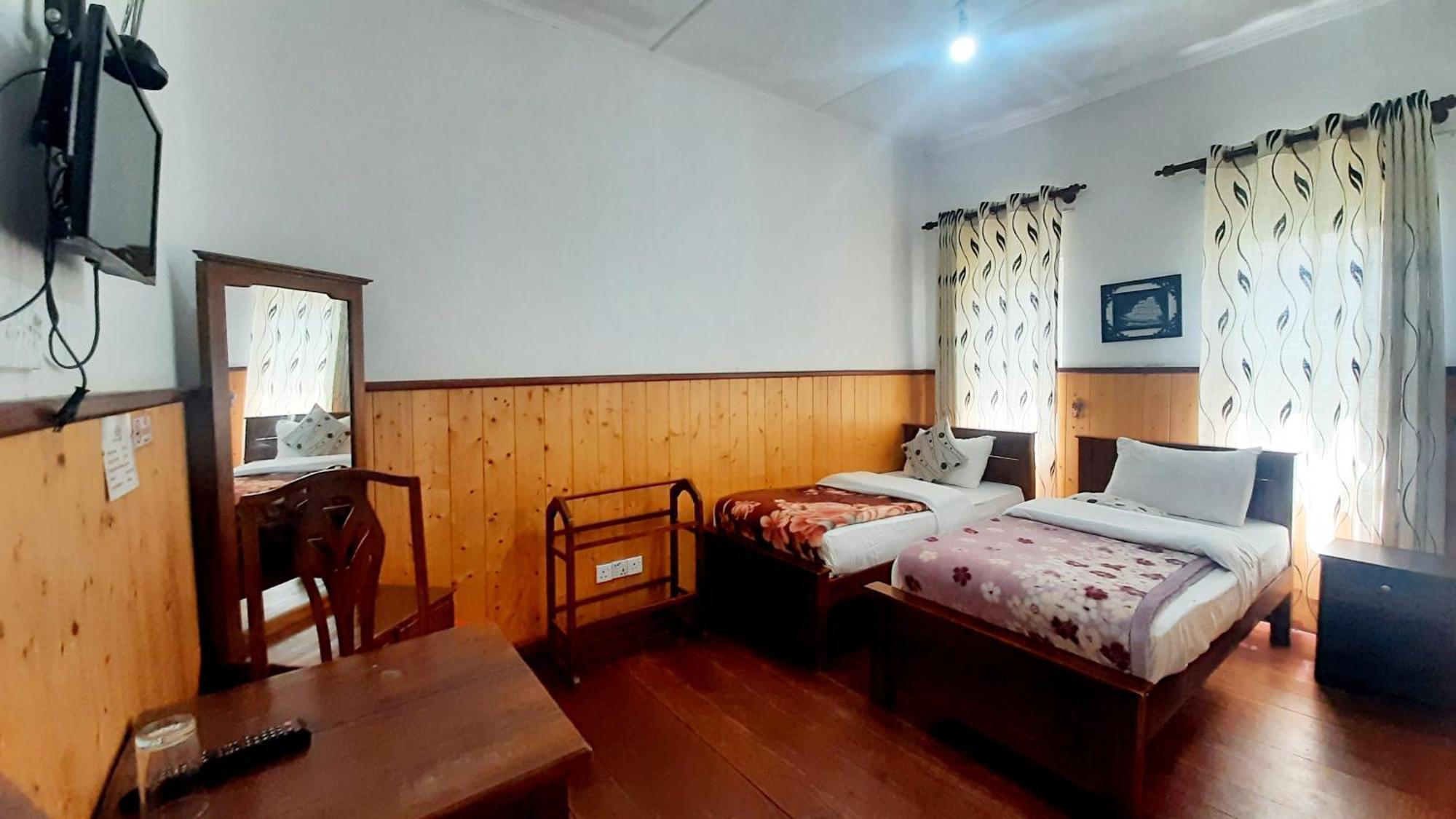 Sapu's Mountain breeze Hotel Nuwara Eliya Buitenkant foto