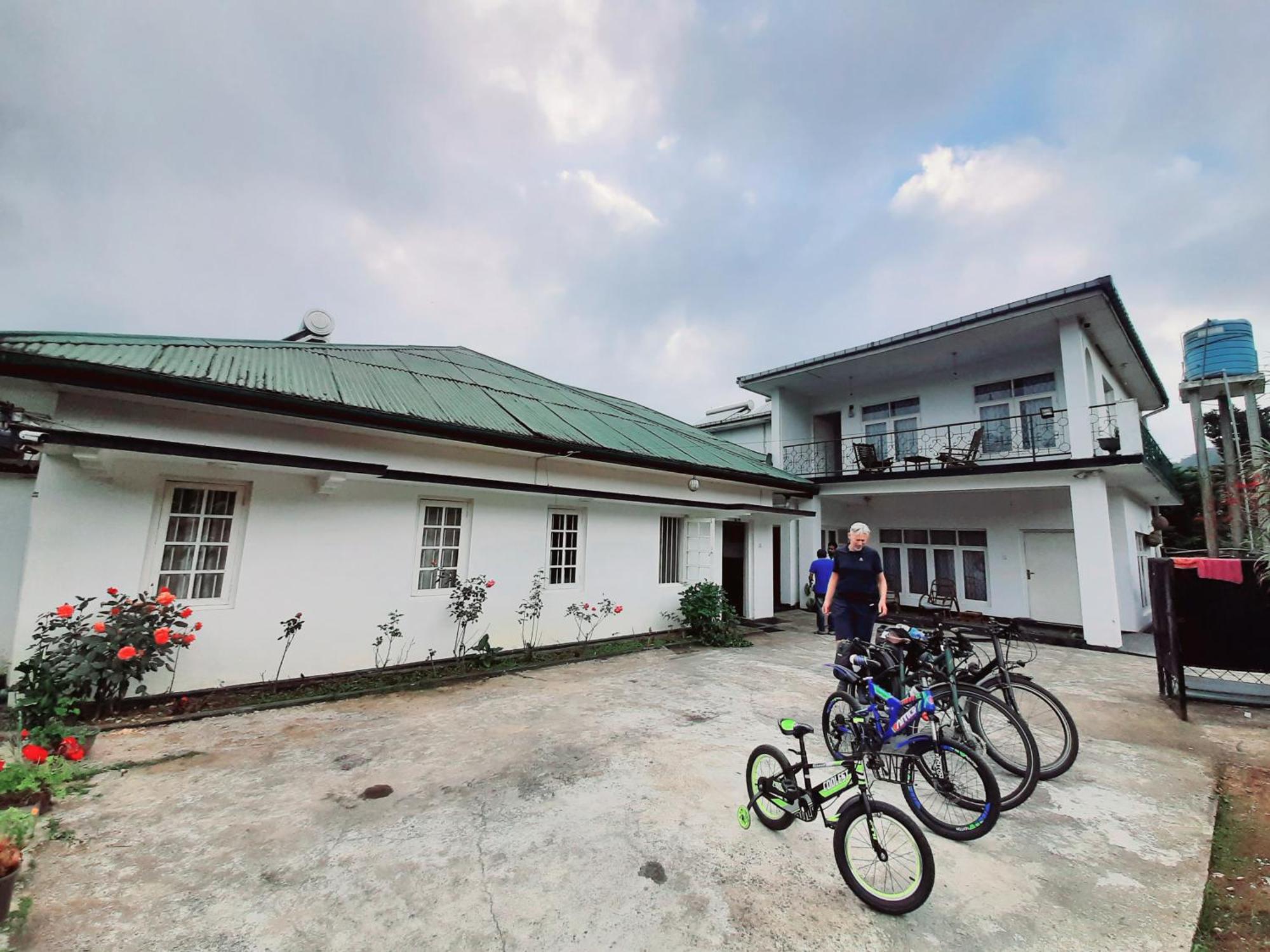 Sapu's Mountain breeze Hotel Nuwara Eliya Buitenkant foto